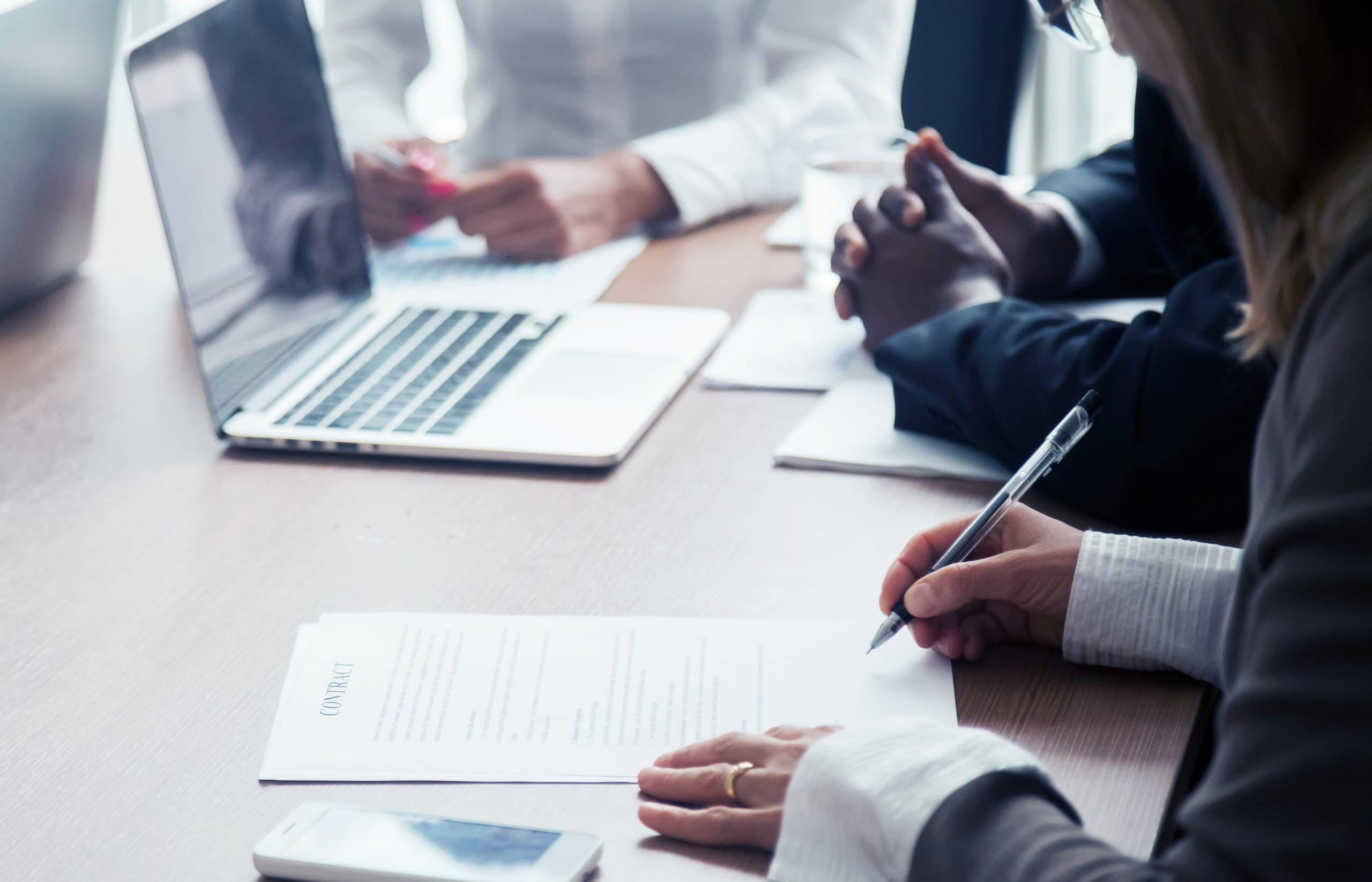 This is an image lawyers working with patients regarding the patients lung cancer compensation.